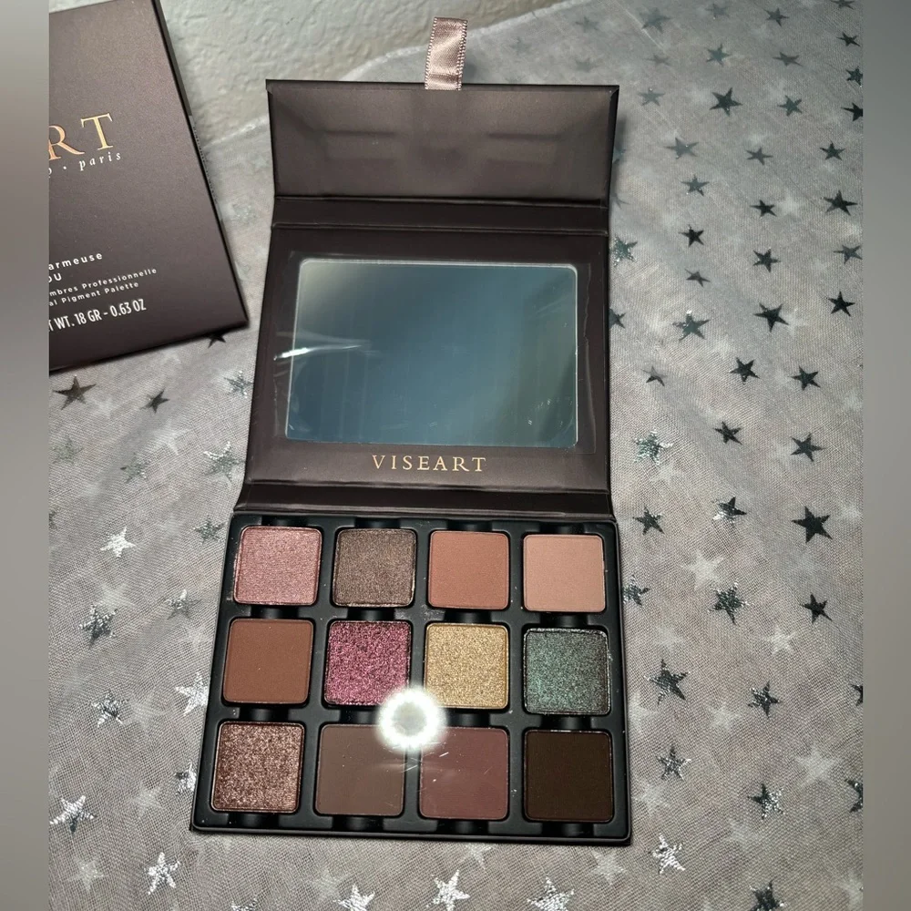 Viseart Cashmerie Charmeuse Eyeshadow Palette - Dark Brown with Gold Logo